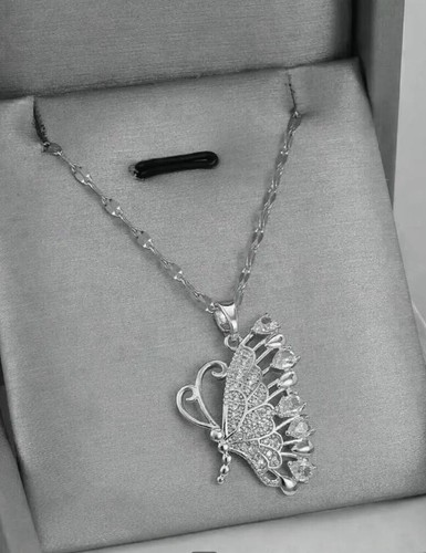 Collana con ciondolo zirconi - , a