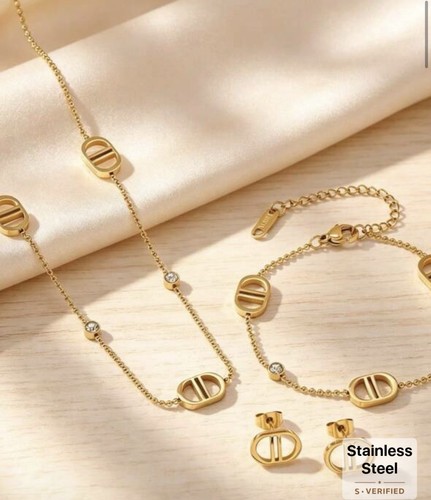 Set orecchini bracciale