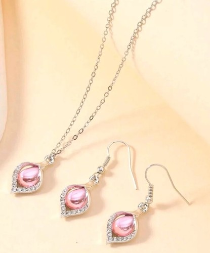 Set orecchini collana